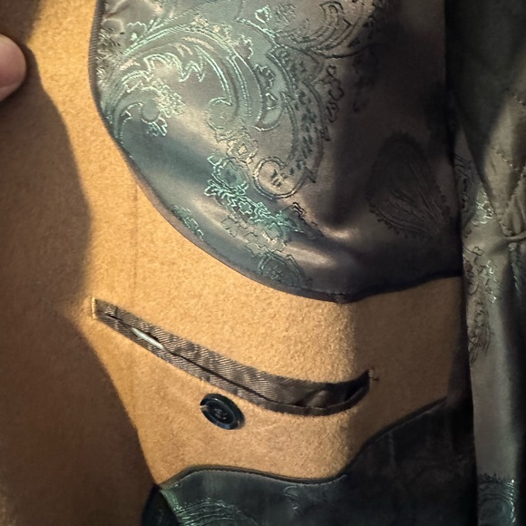 Mens Camel colored overcoat - 50L - never worn - Picture 6 of 6